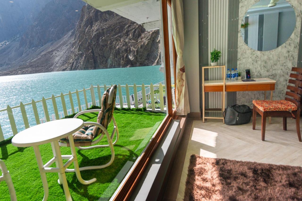 Luxus Hunza Attabad Lake Resort Karimabad  외부 사진